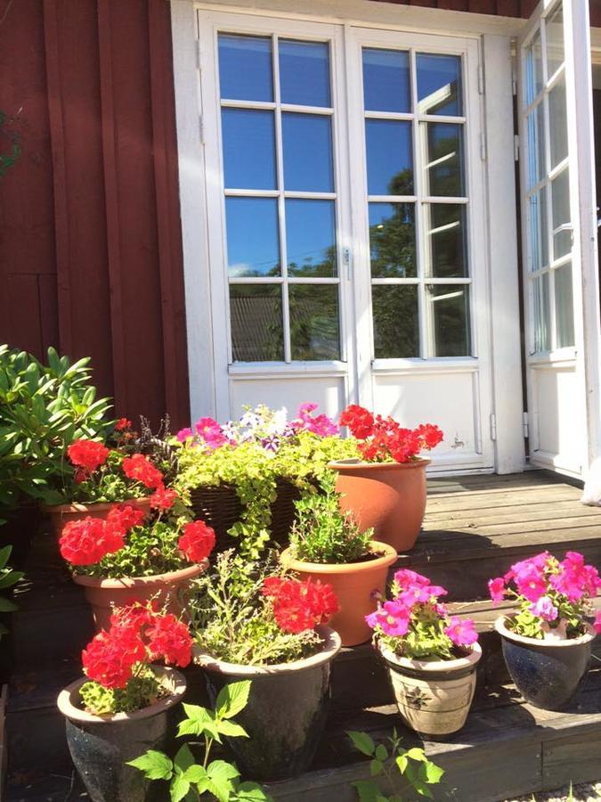 Skummesloev B & B Laholm Buitenkant foto