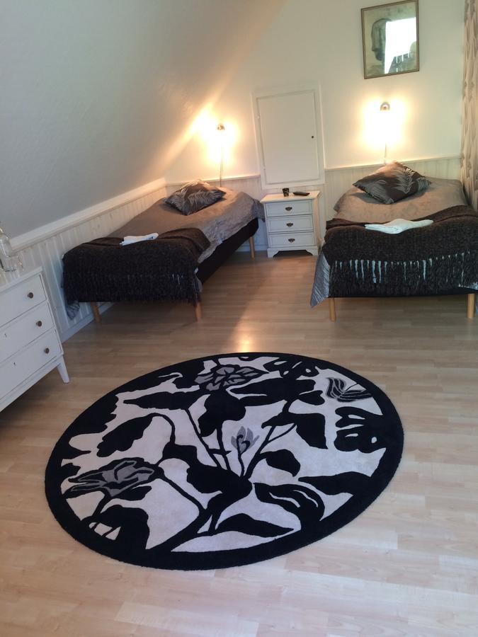Skummesloev B & B Laholm Buitenkant foto