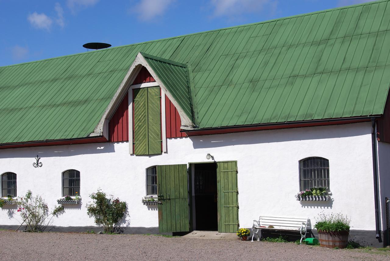 Skummesloev B & B Laholm Buitenkant foto