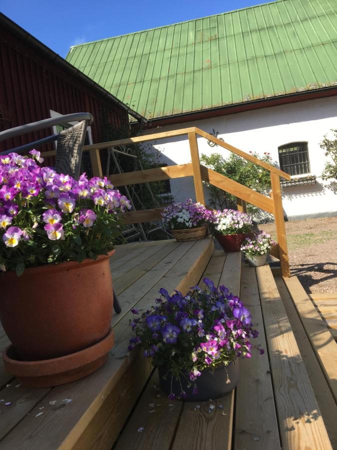 Skummesloev B & B Laholm Buitenkant foto